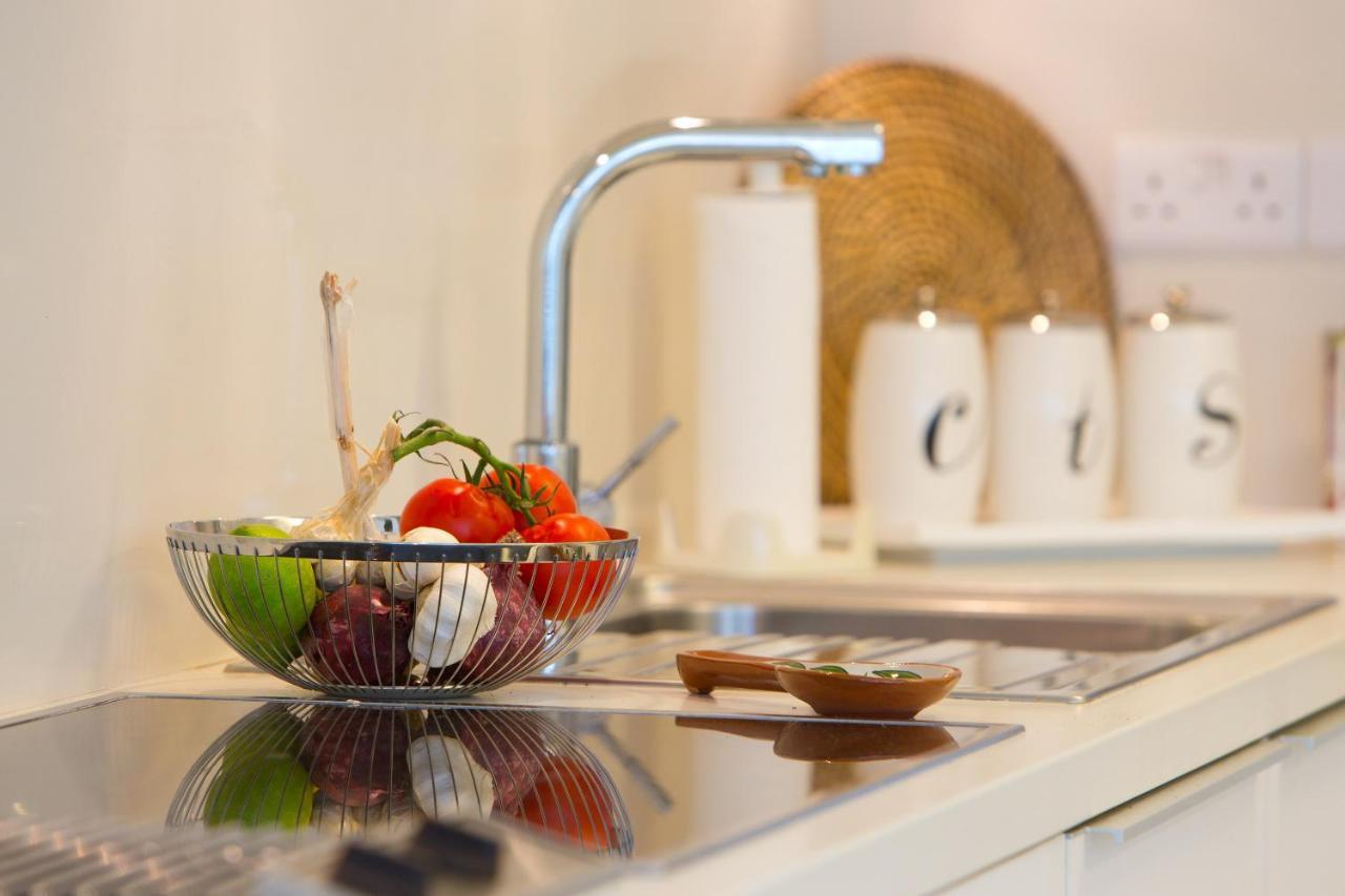 Opera Exclusive Apts By Trulycyprus Limassol Zewnętrze zdjęcie