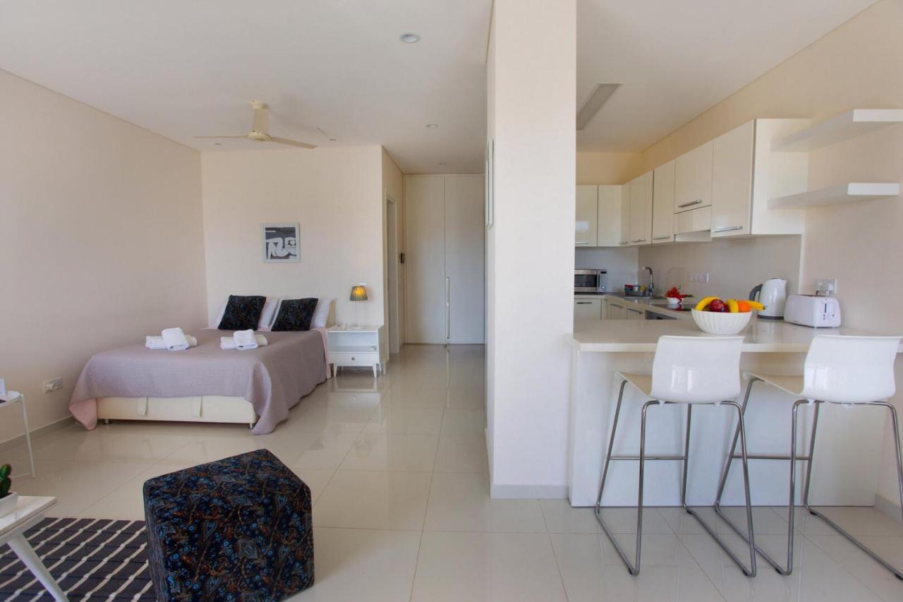 Opera Exclusive Apts By Trulycyprus Limassol Zewnętrze zdjęcie